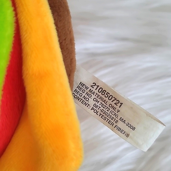 UK University of Kentucky Wildcats Cats Embroidered Cheeseburger Dog Squeek Toy - Picture 6 of 11